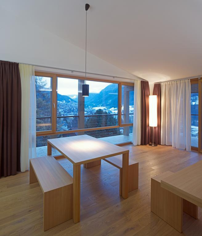 Residence Larciunei Ortisei Bilik gambar